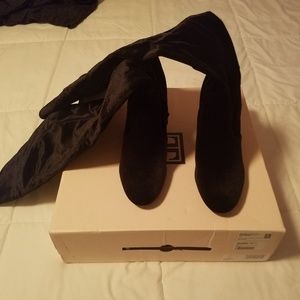 Ivanka Trump riding boots Size 8M